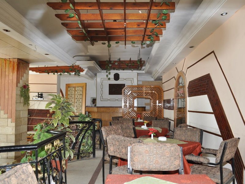 Regency Alexandria 147561