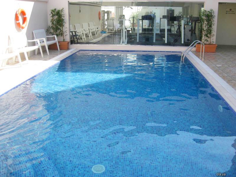 Regent Beach Resort 3610