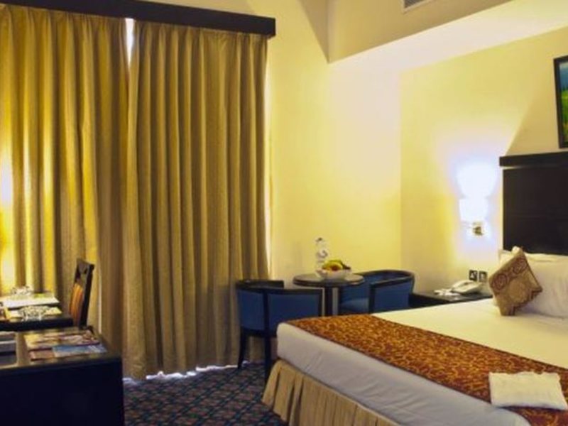 Regent Beach Resort 48965