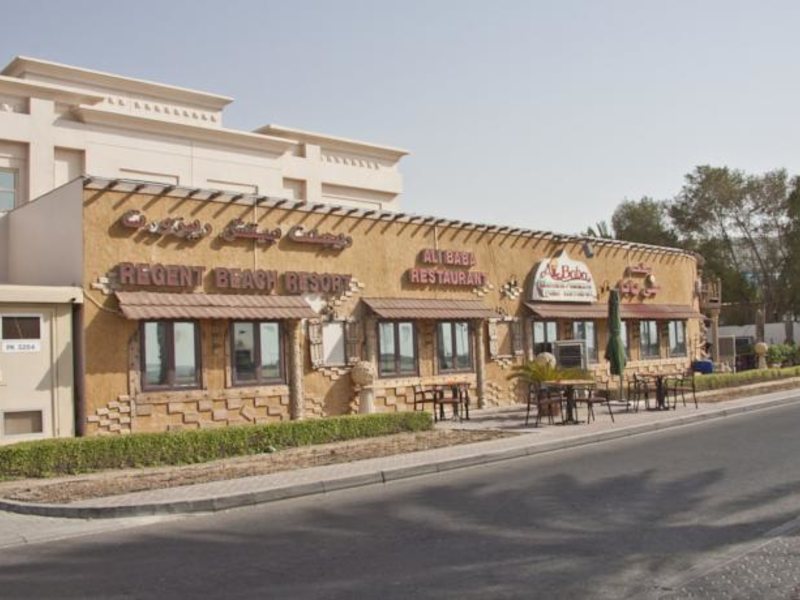 Regent Beach Resort 48975