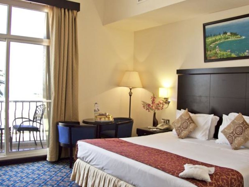 Regent Beach Resort 48978