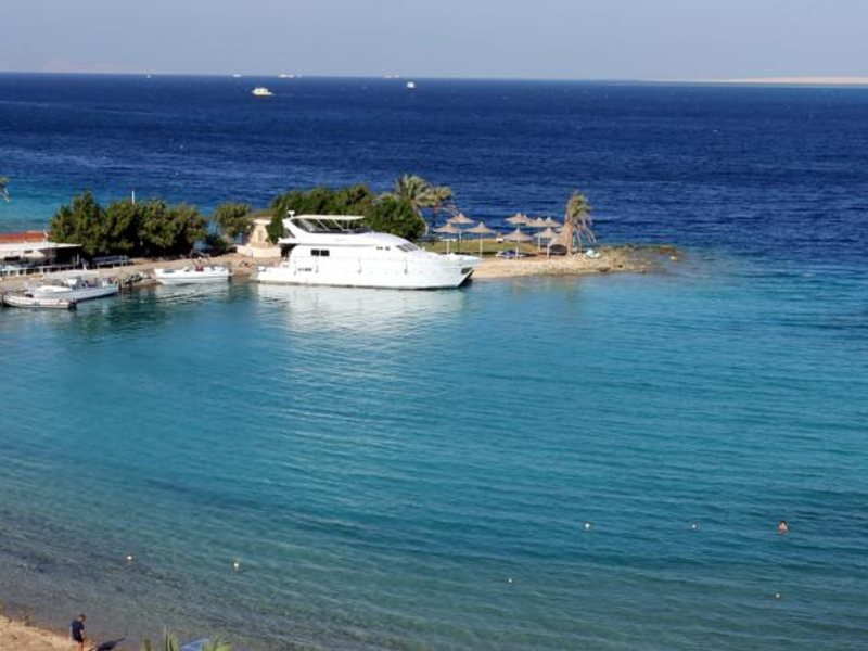 Regina Aqua Park Beach Resort  (ex 127657