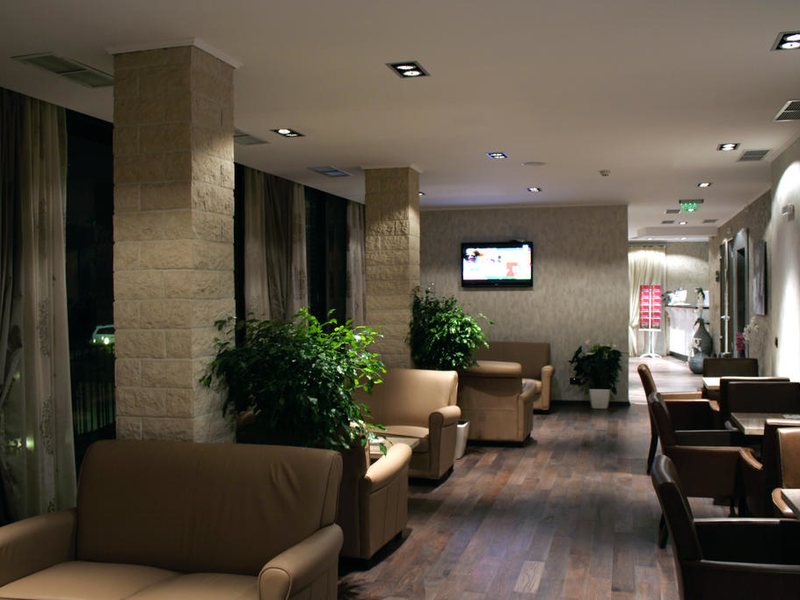 Regina Maria Spa  173053