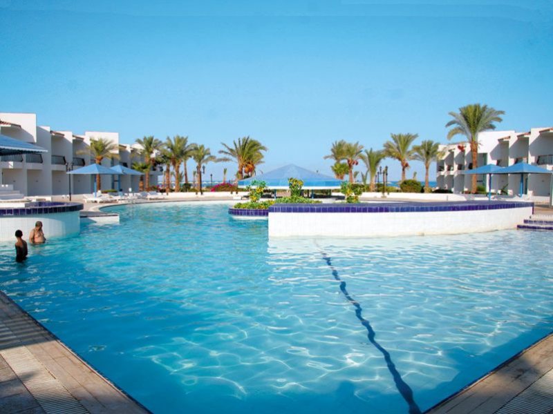 Regina Nuweiba 37225