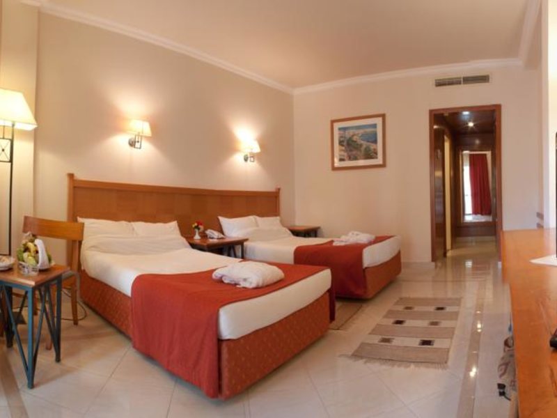 Regina Swiss Inn  (ех 55253