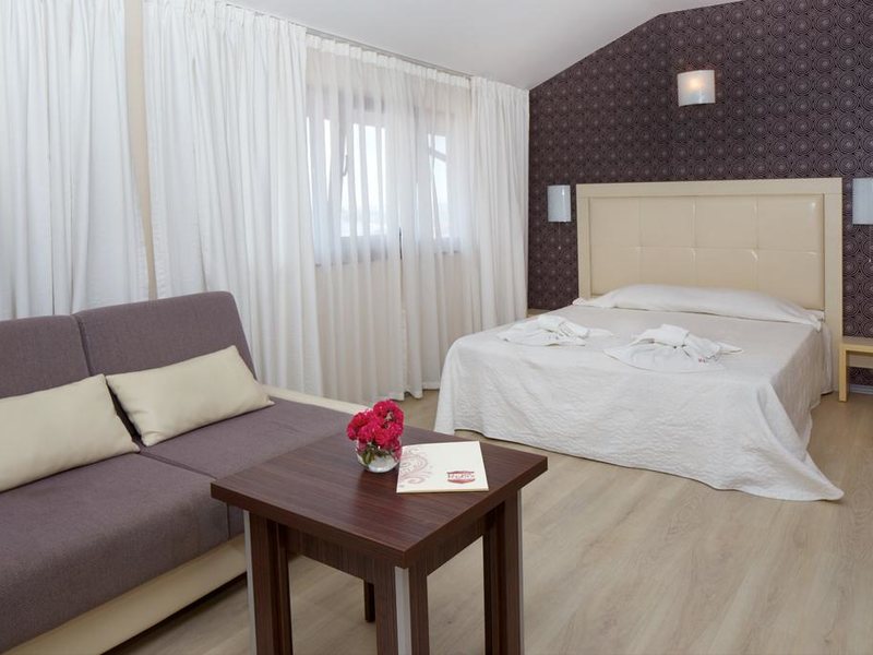 Relax Holiday Complex & SPA  317726