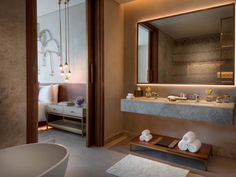 Renaissance Downtown Hotel Dubai 300085