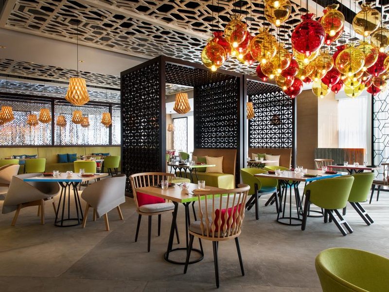 Renaissance Downtown Hotel Dubai 300102