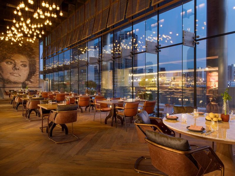 Renaissance Downtown Hotel Dubai 300107