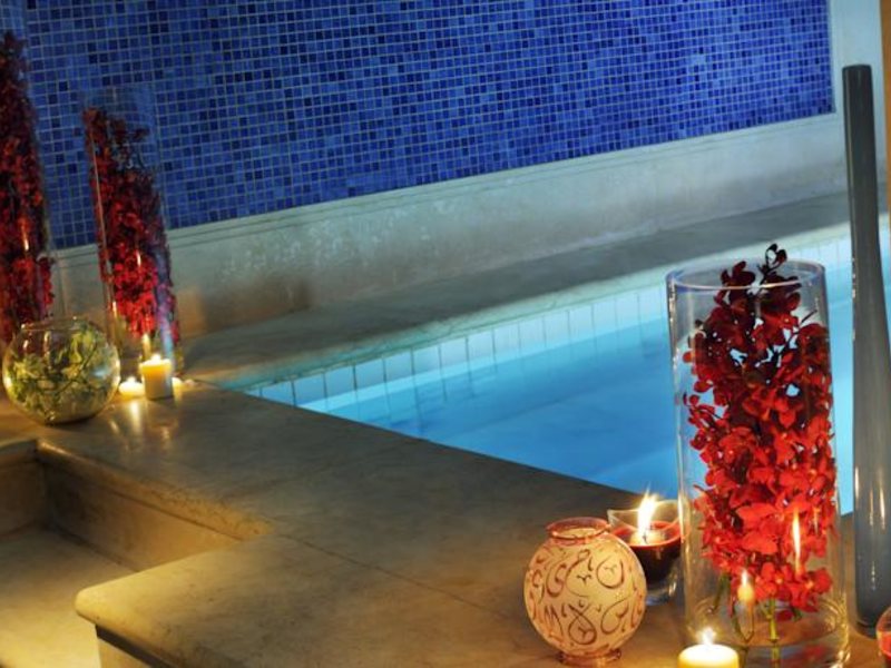 Renaissance Golden View Beach 127404