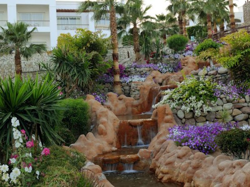 Renaissance Golden View Beach 127413