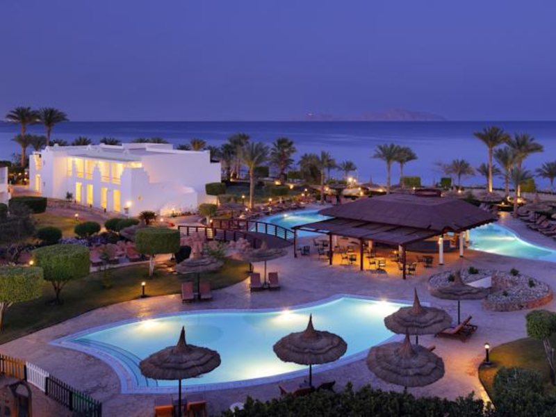 Renaissance Golden View Beach 127415