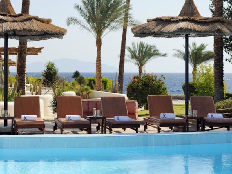 Renaissance Golden View Beach 127418