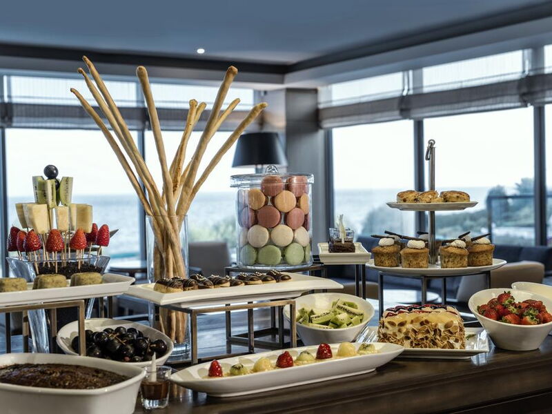 Renaissance Polat Bosphorus Istanbul Hotel 280777