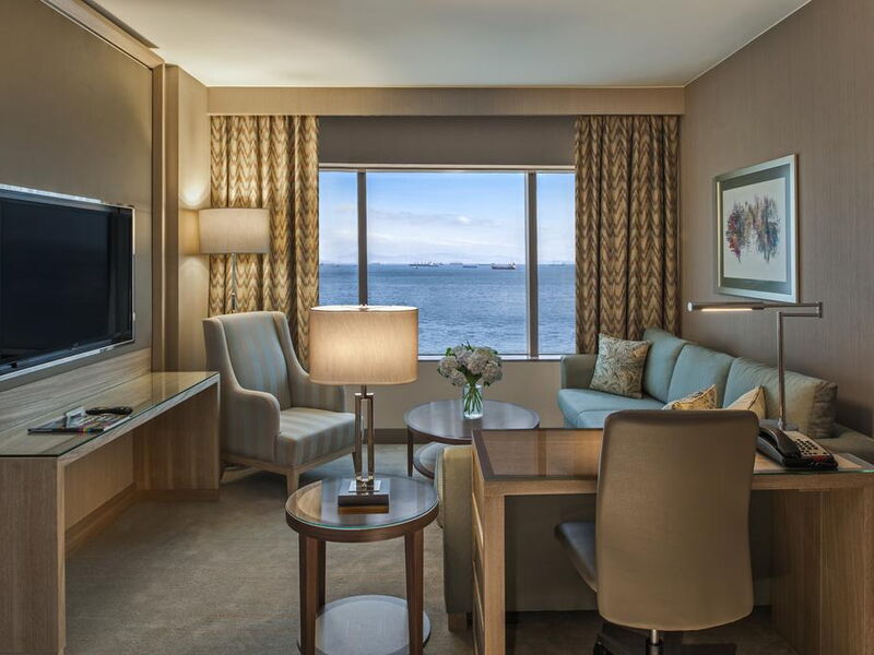 Renaissance Polat Bosphorus Istanbul Hotel 280783