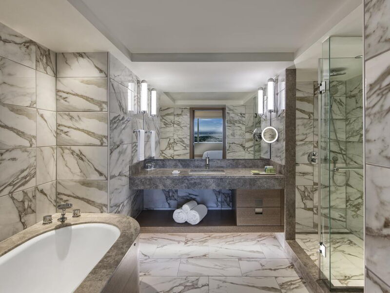 Renaissance Polat Bosphorus Istanbul Hotel 280796