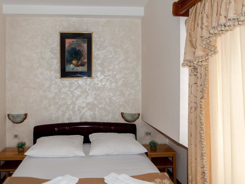 Rendez Vous Hotel  308603