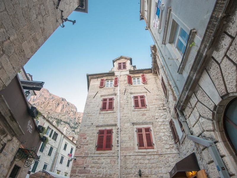 Rendez Vous Hotel  308604