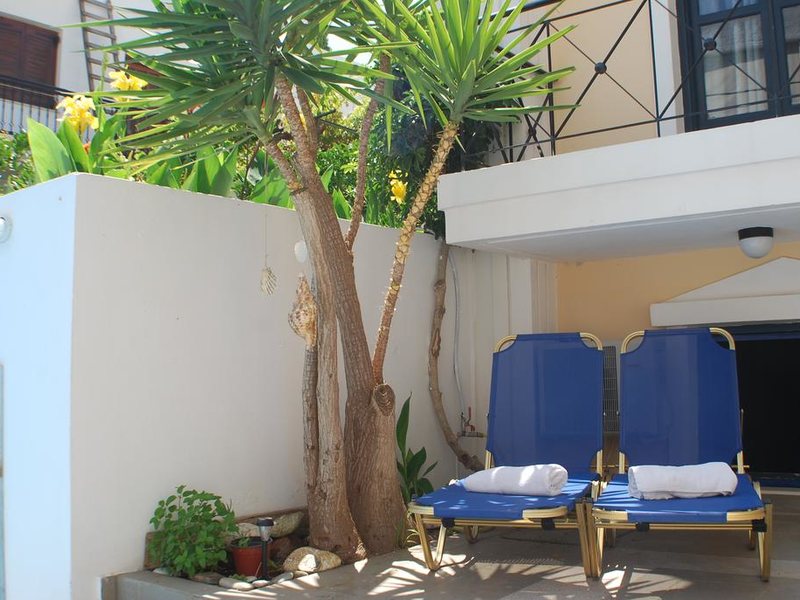 Renia Hotel Apartments 247851