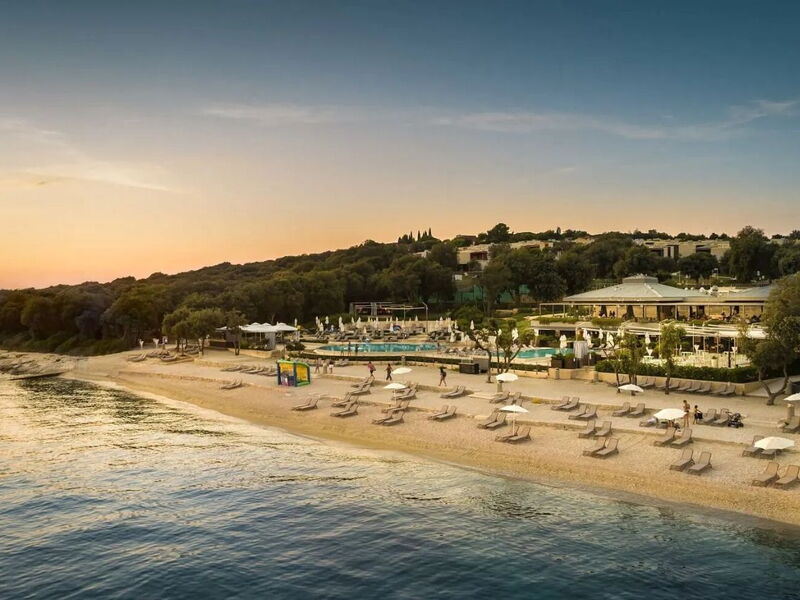 Resort Amarin Rooms Maistra 329317