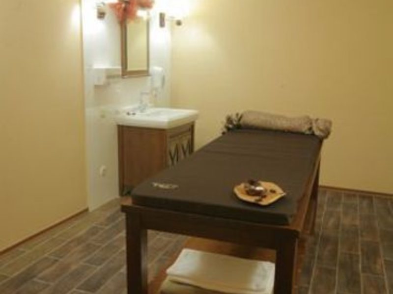 Respect Hall Resort Hotel 13966