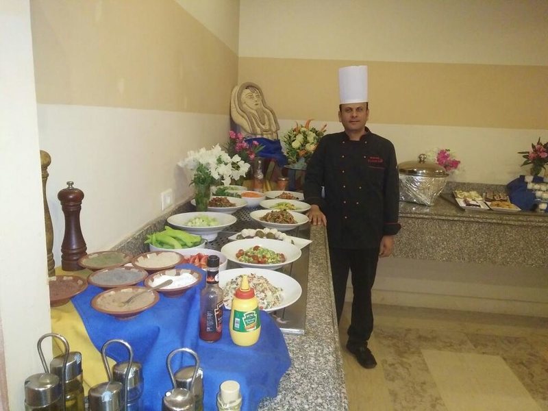 Resta Club Marina View Port Ghalib 191334