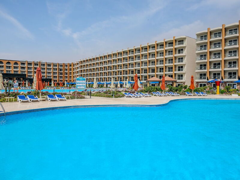 Rewaya Luxury Resort 328675