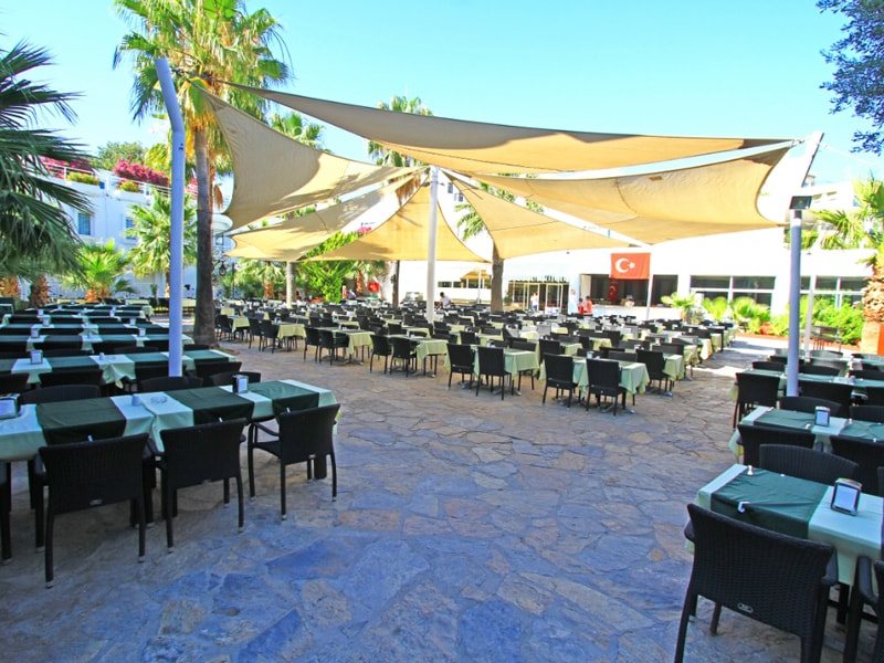 Rexene Holiday Village 190689