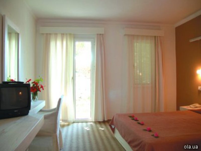 Rexene Resort Hotel 23038