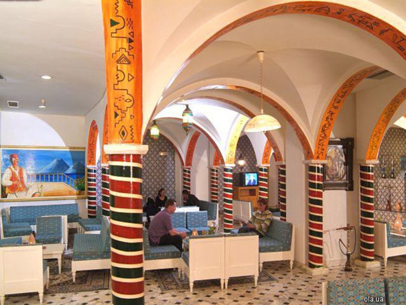 Riadh Palms 15829