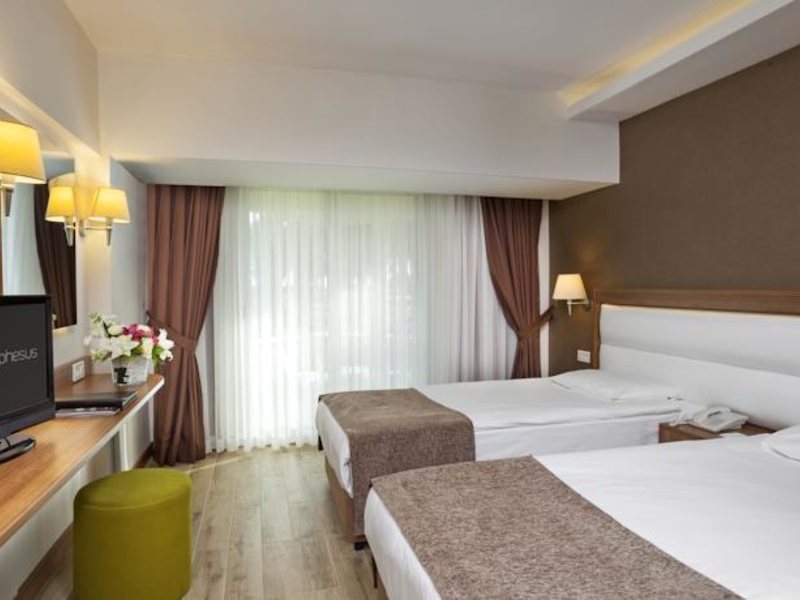 Richmond Ephesus Resort 100087