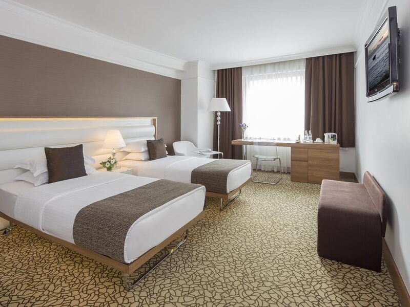 Richmond Hotel 243473
