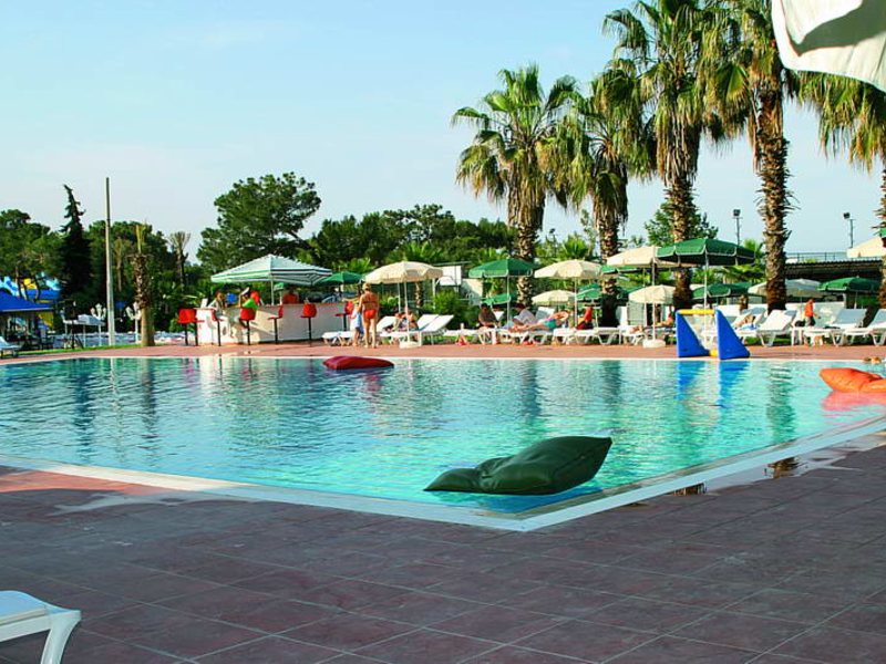 Ring Beach Hotel 42184