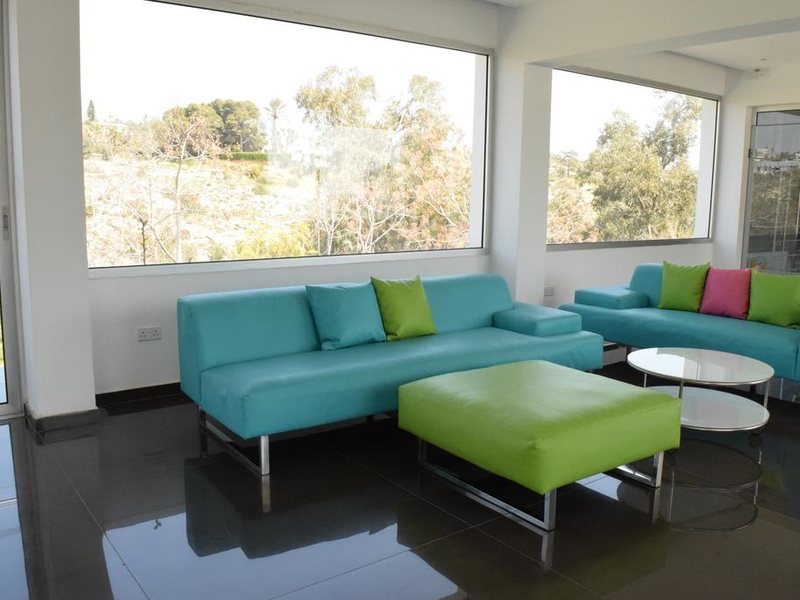 Rio Gardens Apts  244803