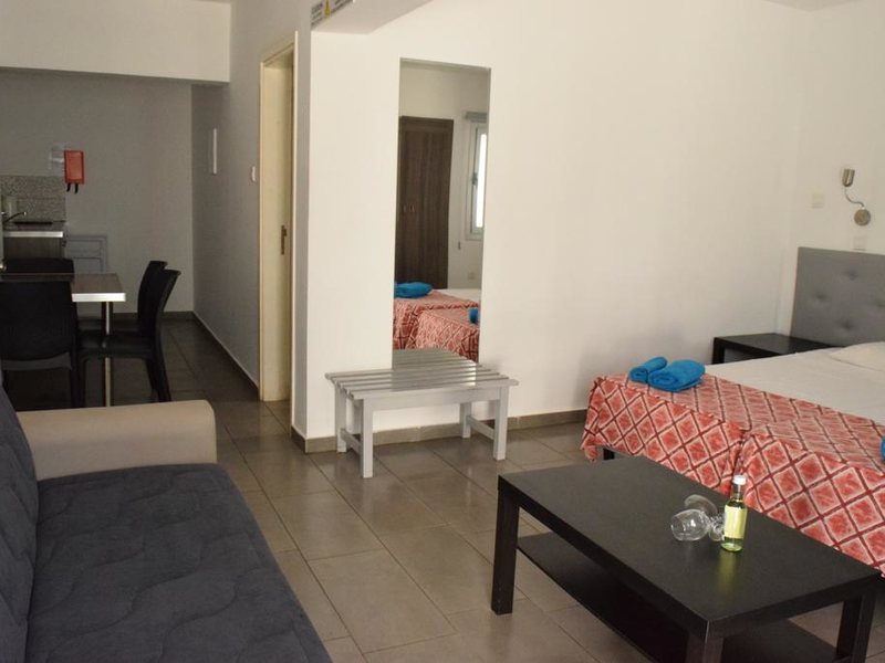 Rio Gardens Apts  244809