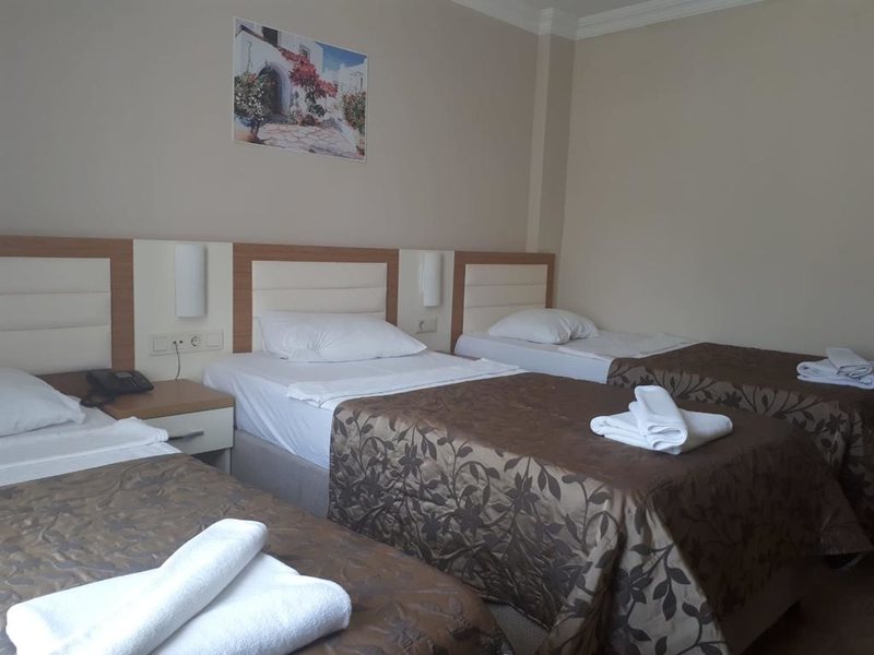 Risa Hotel 296144