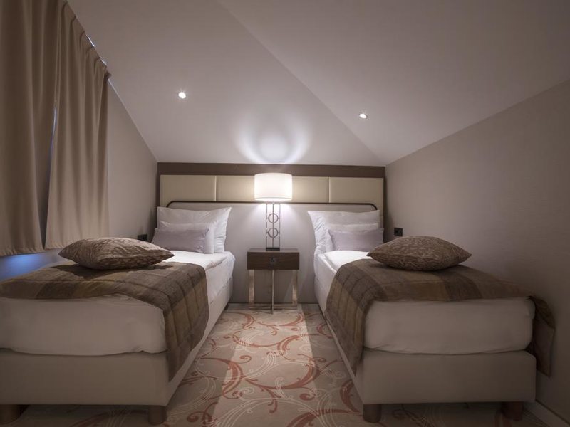 Riva Petrovac Hotel 308622