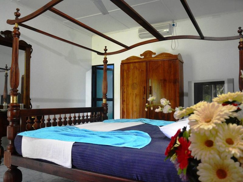 River View Hotel  108450