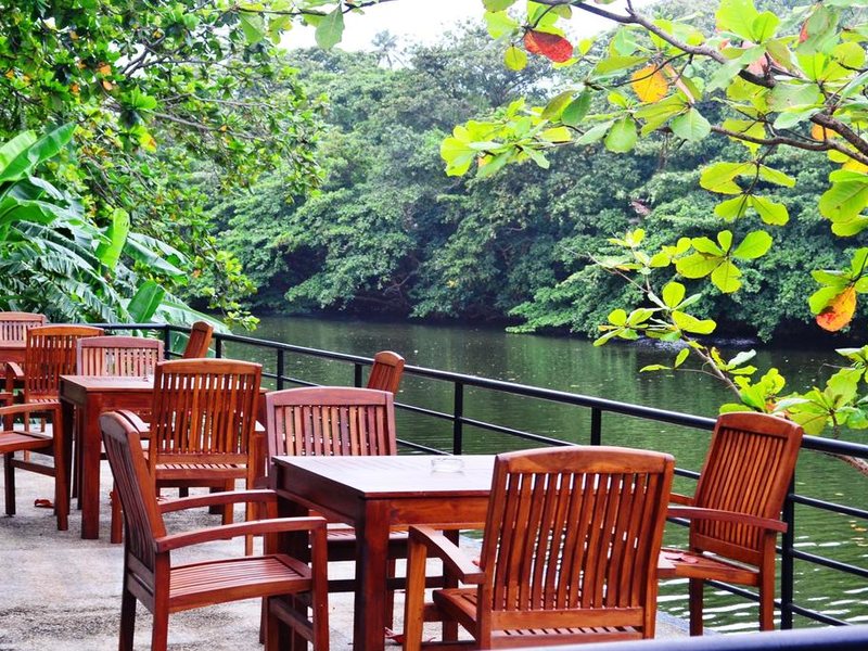 River View Hotel  108460