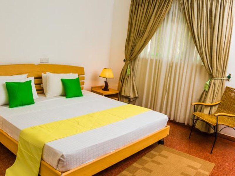 Riverside Araliya 106700