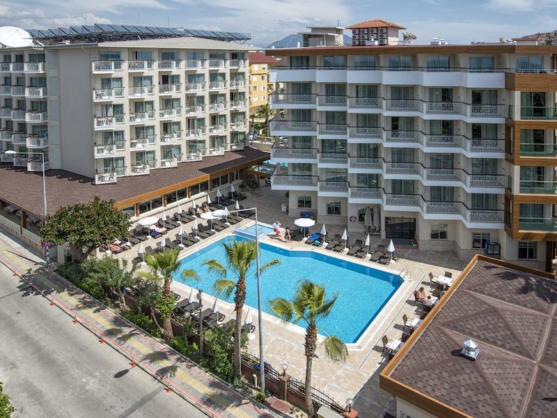 Riviera Hotel & Spa 190716