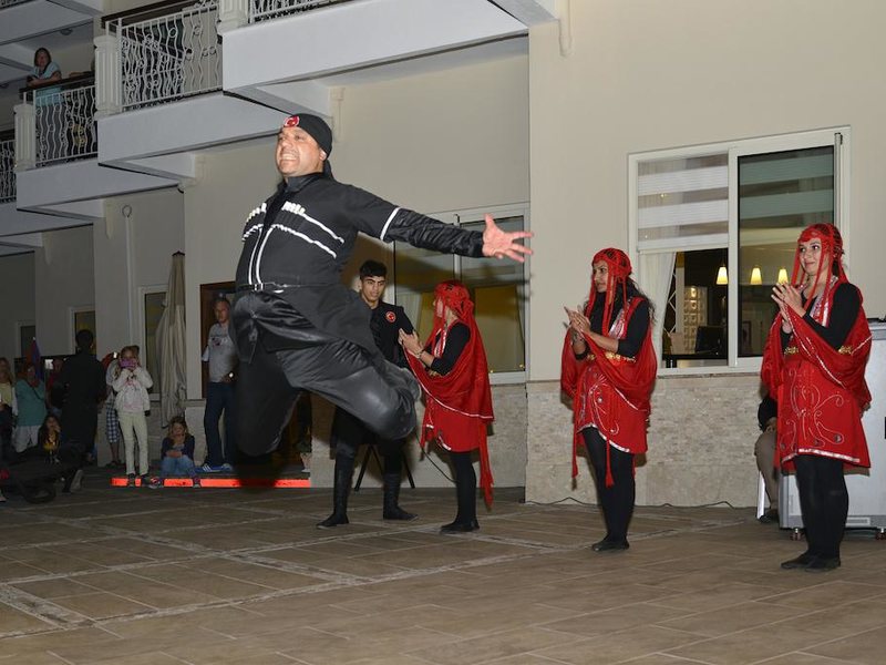 Riviera Hotel & Spa 190720