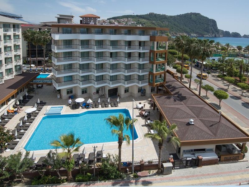 Riviera Hotel & Spa 190724