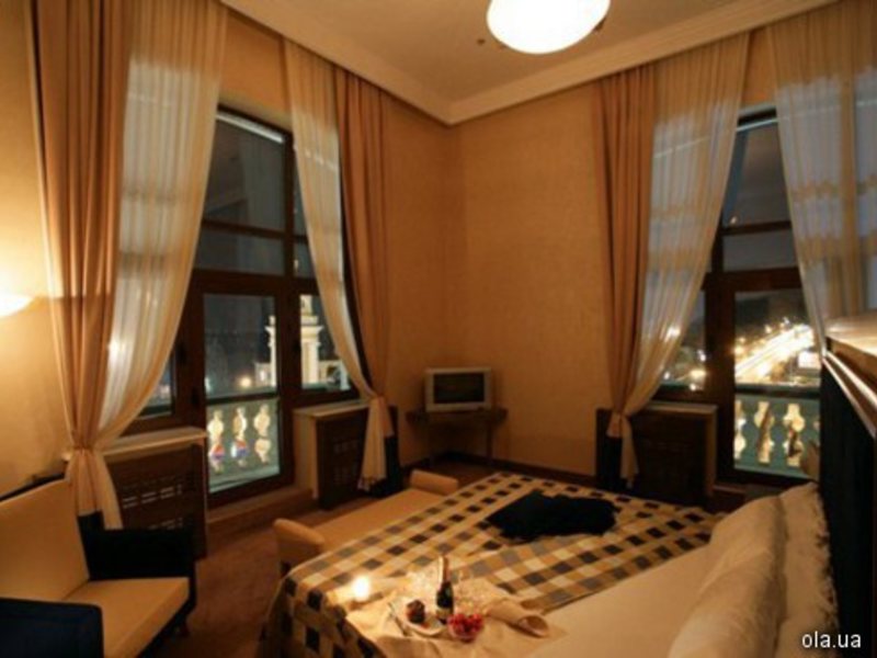 Riviera on Podol Boutique-Hotel 11717