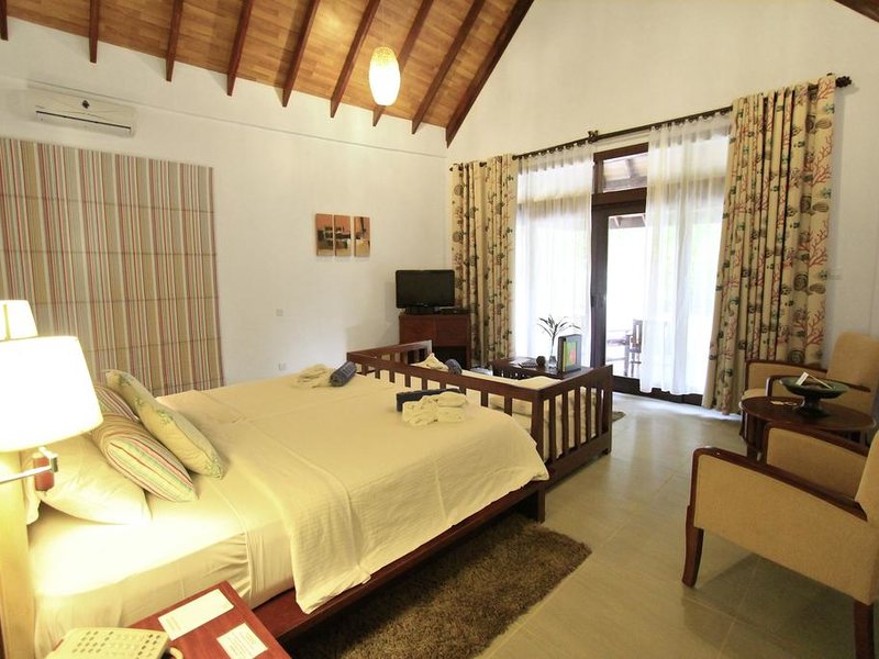 Robinson Club Maldives 228290