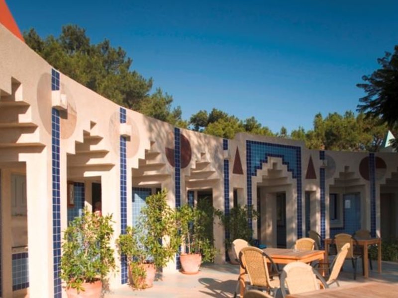 Robinson Pamfilya 100389