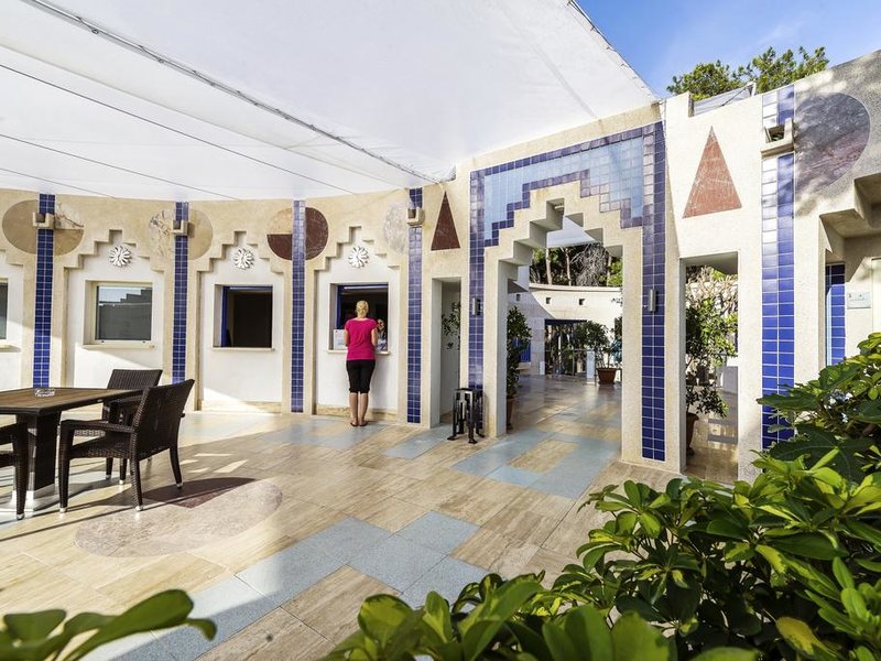 Robinson Pamfilya 296185