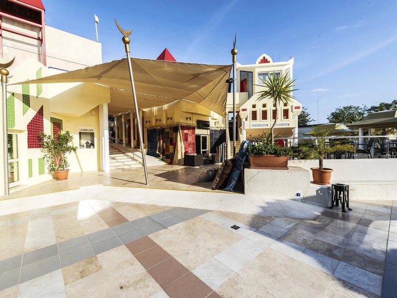 Robinson Pamfilya 296186