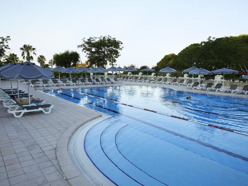 Robinson Pamfilya 296193