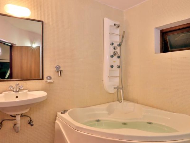 Rococco Ashvem  115423